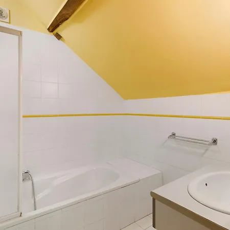 14 Pers Piscine A Ferienhaus