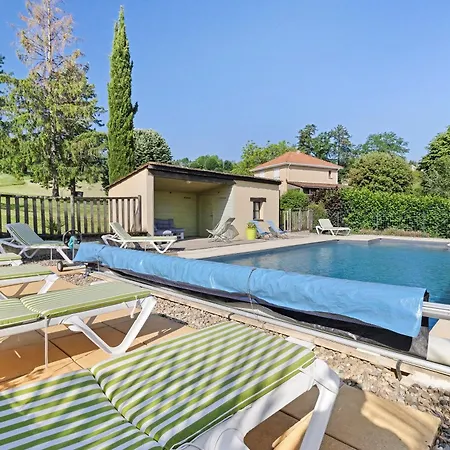 14 Pers Piscine A Ferienhaus Sarlat